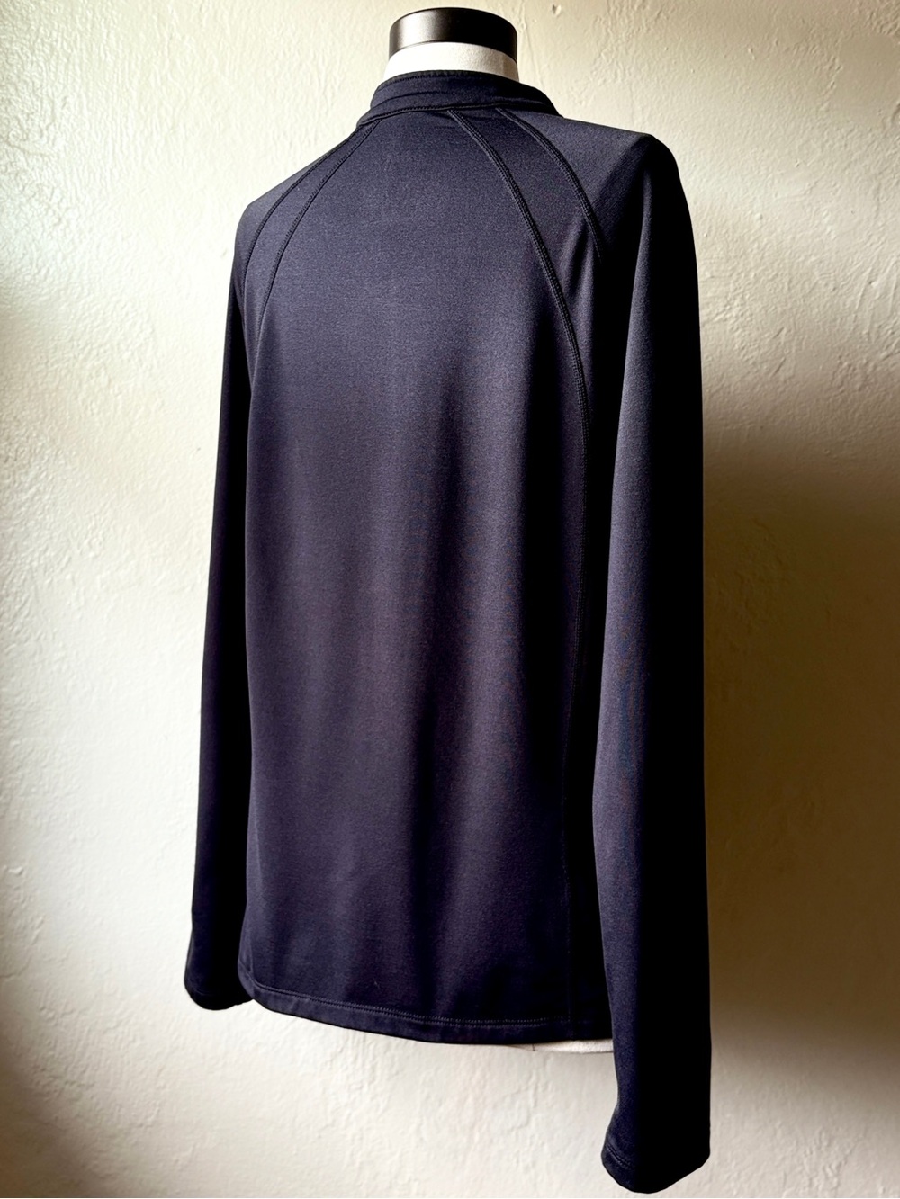 Batman Run DC Running Man Womens Black Quarter 1/4 Zip Pullover Top Size S Logo - Picture 7 of 11